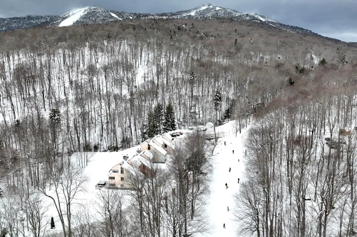 Trailside Village ski-in/ski-out setting near the Great Eastern Trail